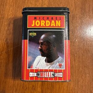 Michael Jordan Upper Deck Metal Cards Tin